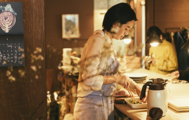 【Castaner】人気沸騰！エスパドリーユ 関税・送料込み WIE WIWCJC18BADX 圧縮式 ワインセラー 18本 収納 JRT JAPAN株式